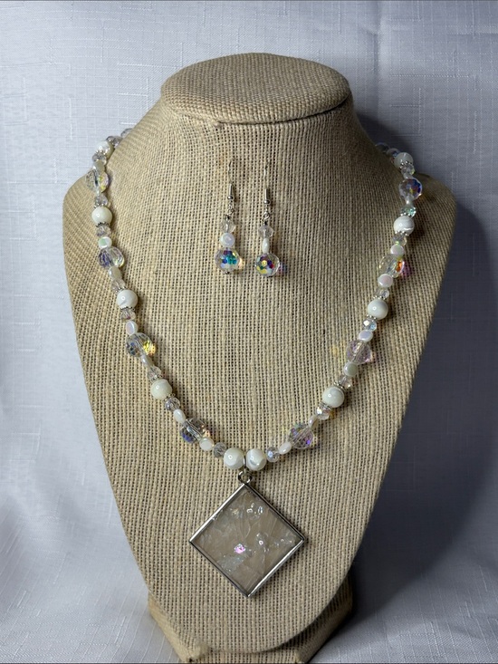 Real Diehl Jewelry Jewelry - Handcrafted “The Sparkly Mother of Pearl” Necklace and Earring Set